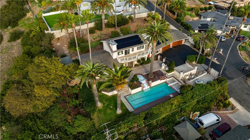 115 E Avenida De Los Lobos Marinos