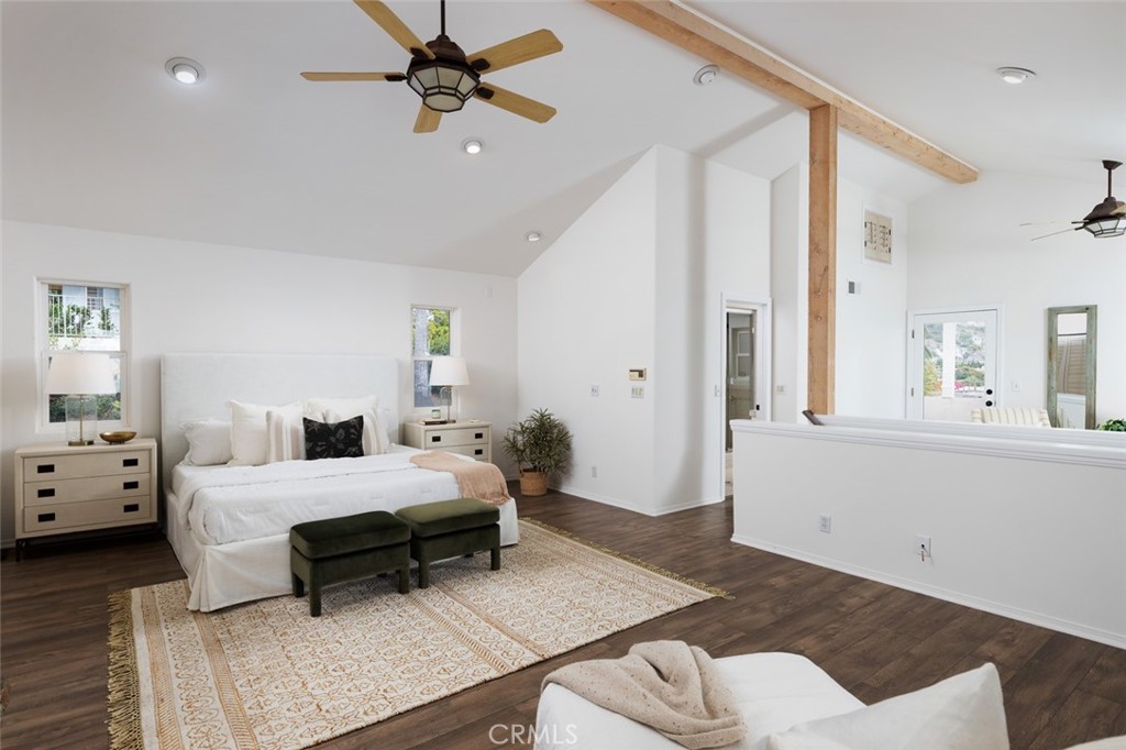 115 E Avenida De Los Lobos Marinos