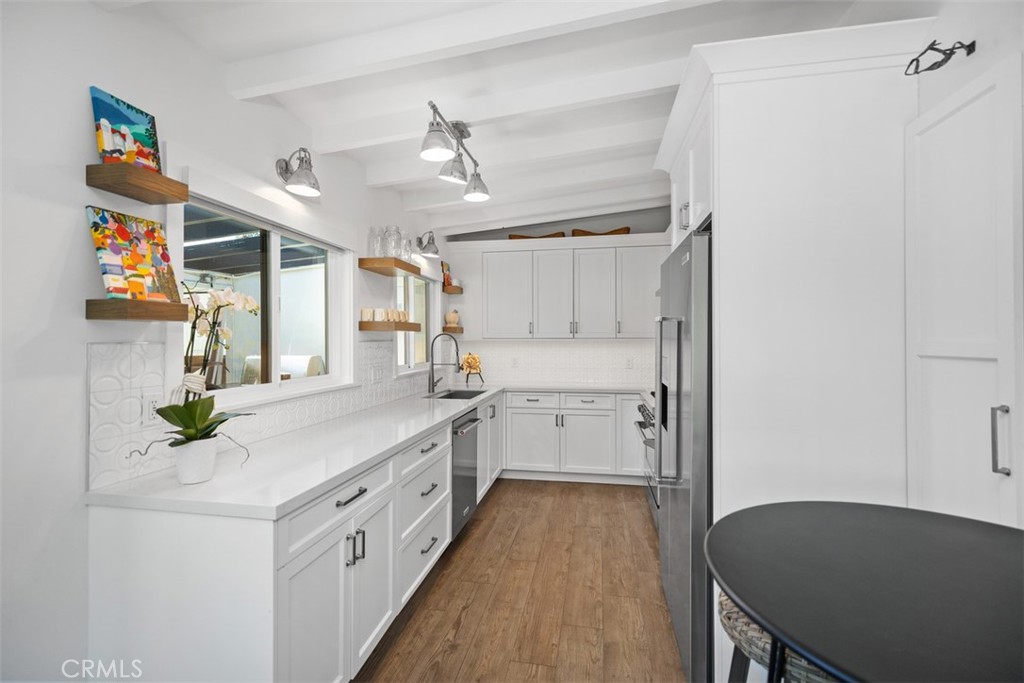 239 Avenida Monterey B