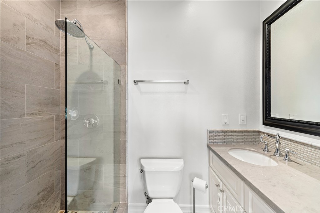 15 Calle Saltamontes