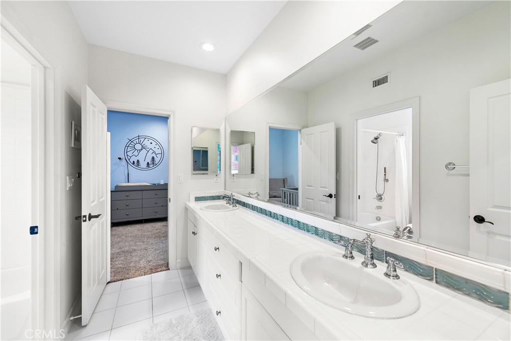 15 Calle Saltamontes