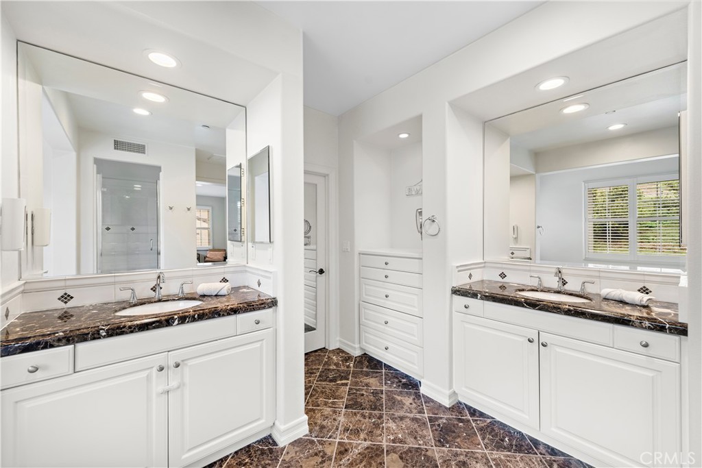 15 Calle Saltamontes