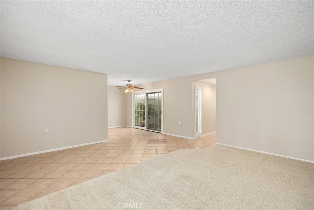 2245 Via Mariposa E B