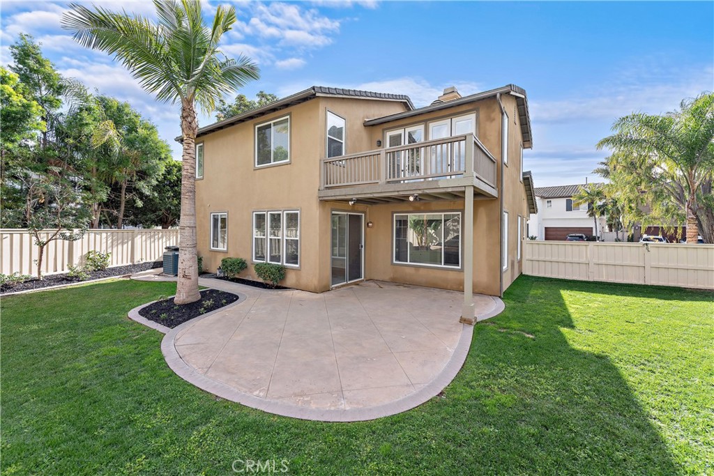 425 Camino Flora Vista
