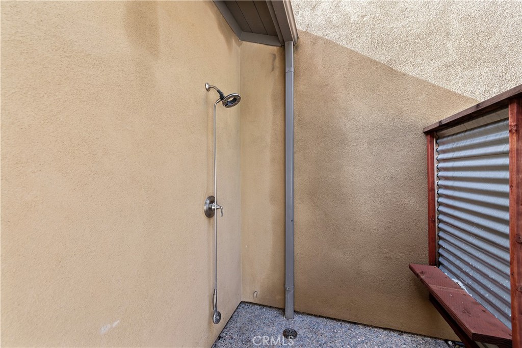 425 Camino Flora Vista