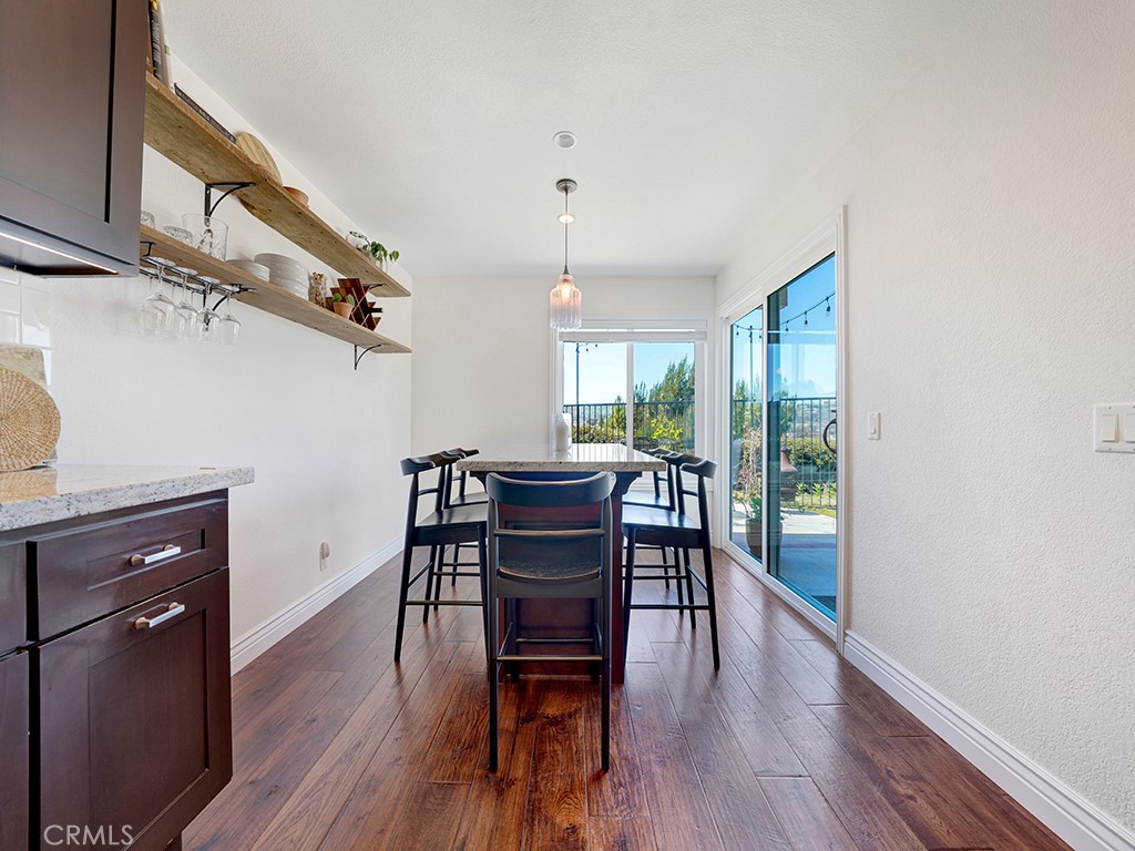 27379 Paseo La Serna