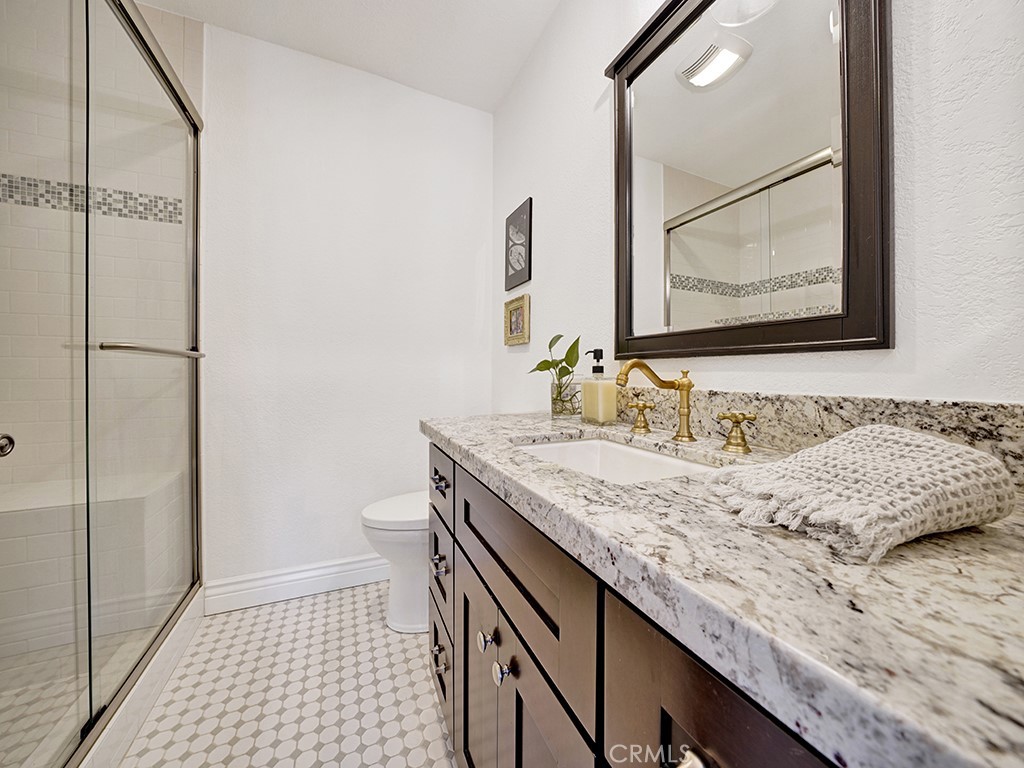 27379 Paseo La Serna