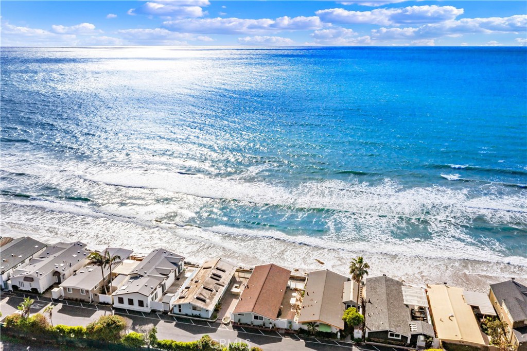 1880 N El Camino Real 86