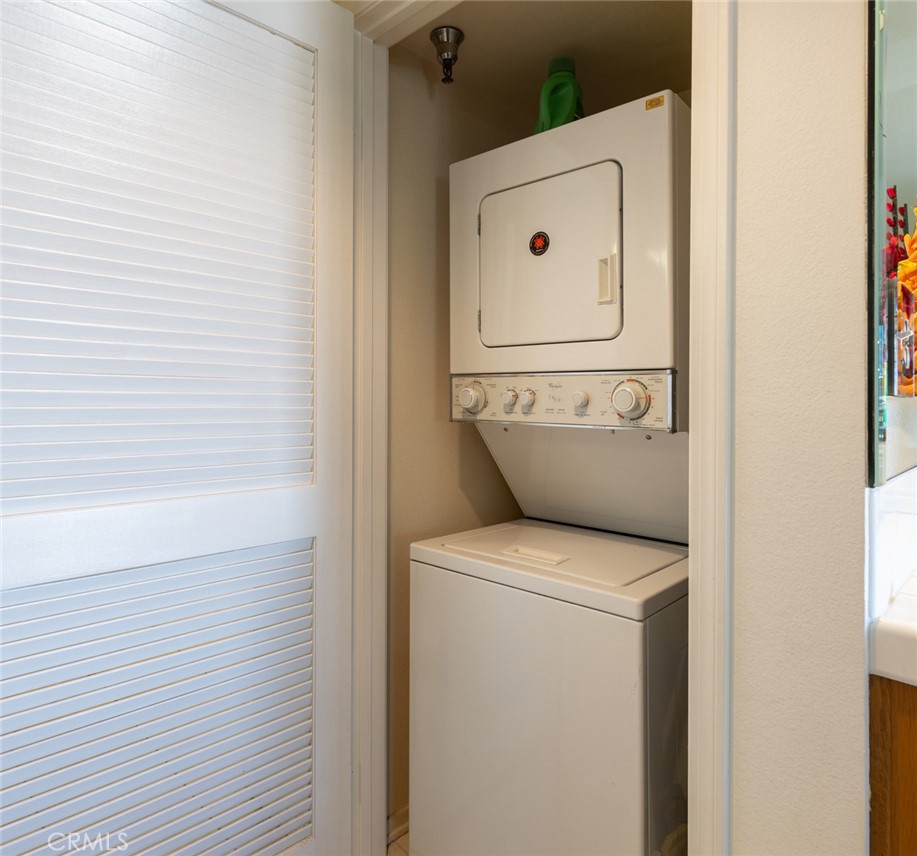 400 N Pacific Street 202