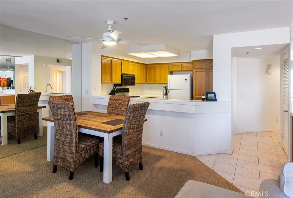 400 N Pacific Street 202