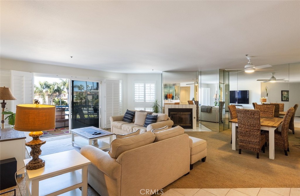 400 N Pacific Street 202