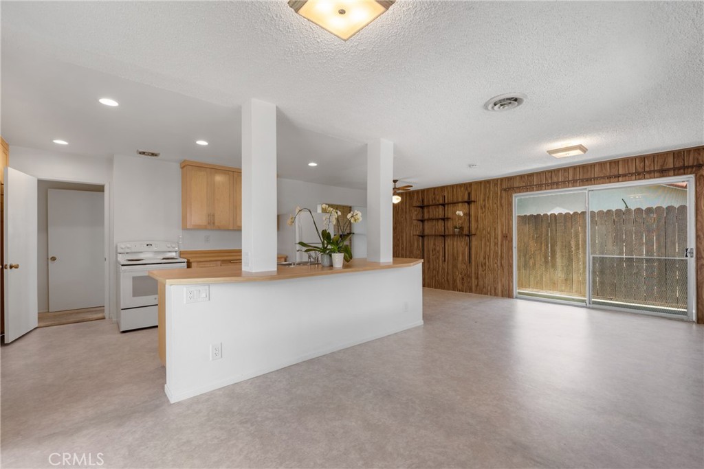 1174 Gleneagles Terrace