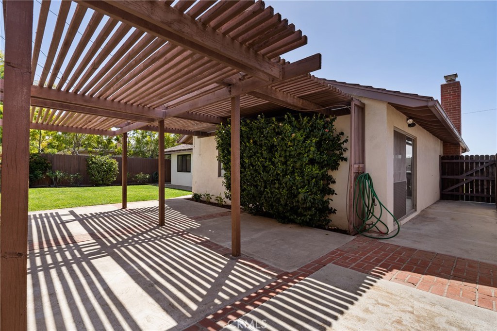 1174 Gleneagles Terrace