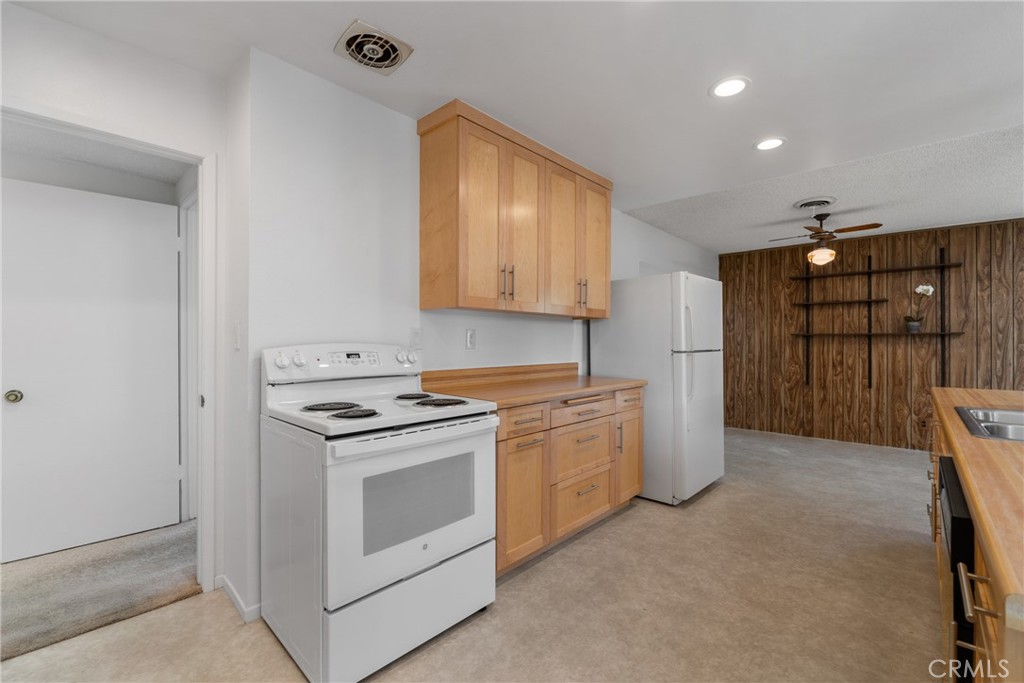 1174 Gleneagles Terrace