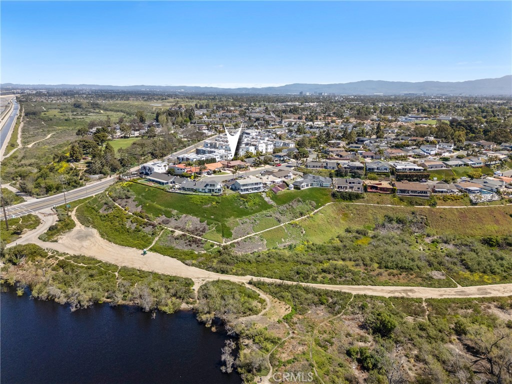 1174 Gleneagles Terrace