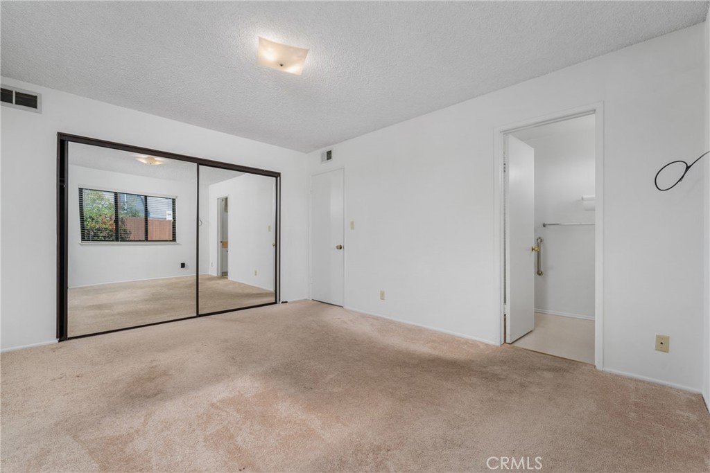 1174 Gleneagles Terrace