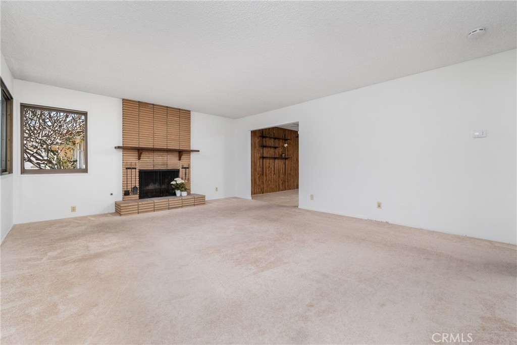 1174 Gleneagles Terrace