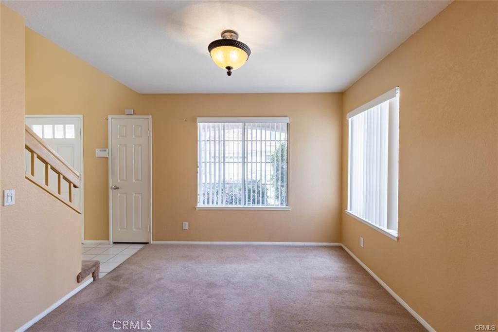 10 Saint Moritz Street