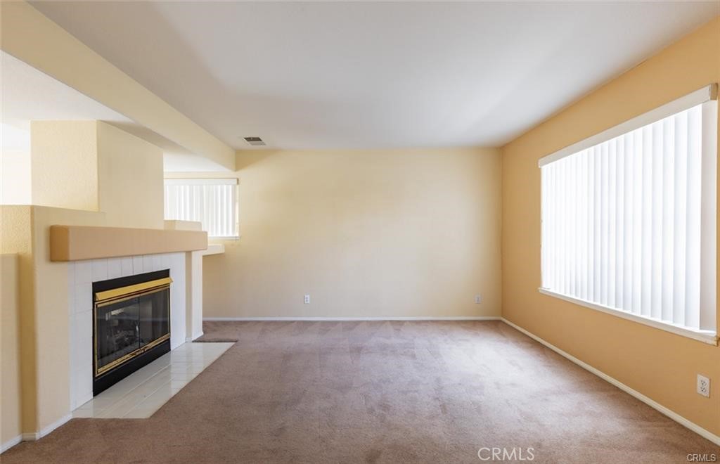 10 Saint Moritz Street