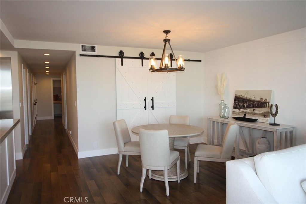 405 Avenida Granada 415