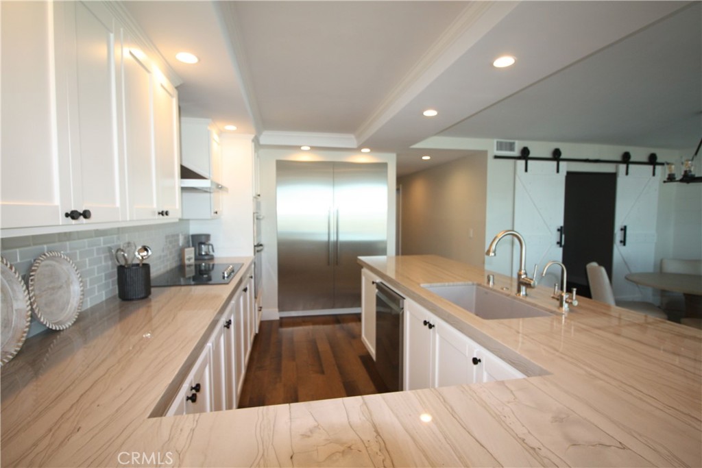 405 Avenida Granada 415