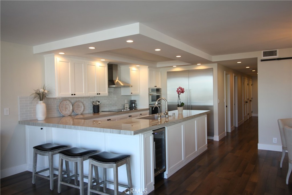 405 Avenida Granada 415