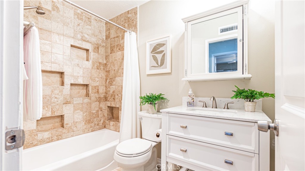 25622 Spinnaker Drive