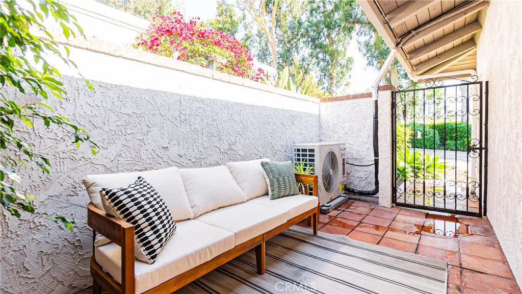 25622 Spinnaker Drive