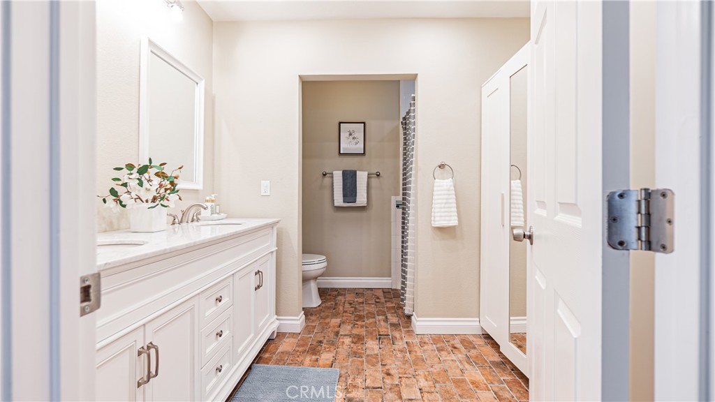 25622 Spinnaker Drive