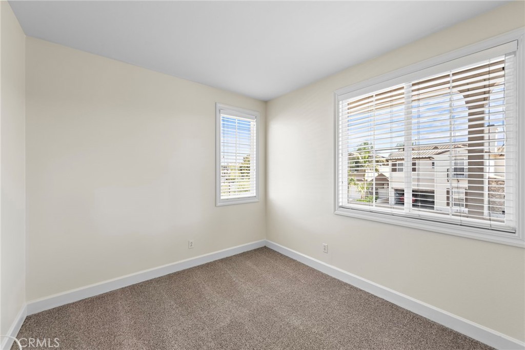 458 Camino Flora Vista