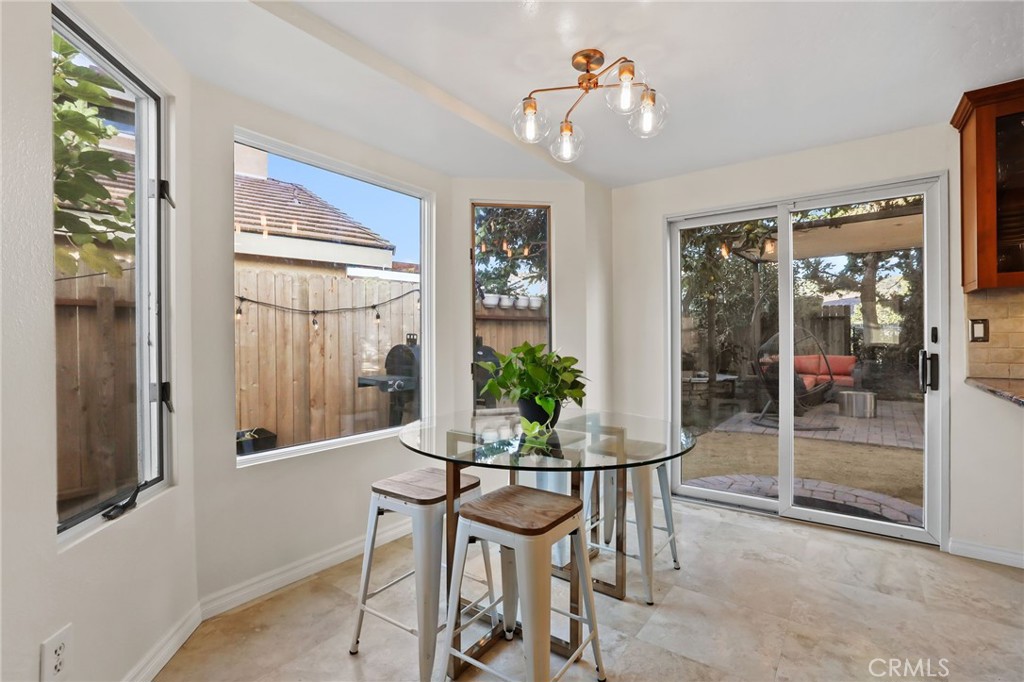 28001 Paseo Barranca