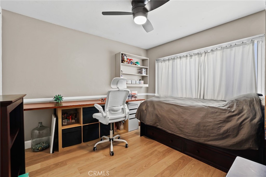 28001 Paseo Barranca