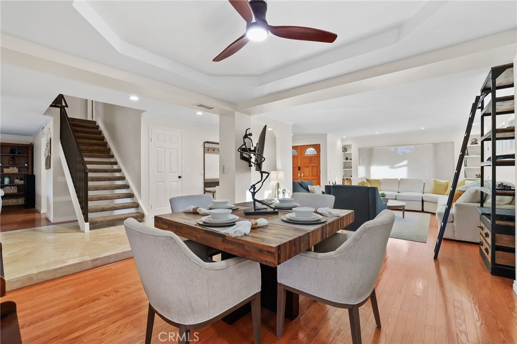 28001 Paseo Barranca