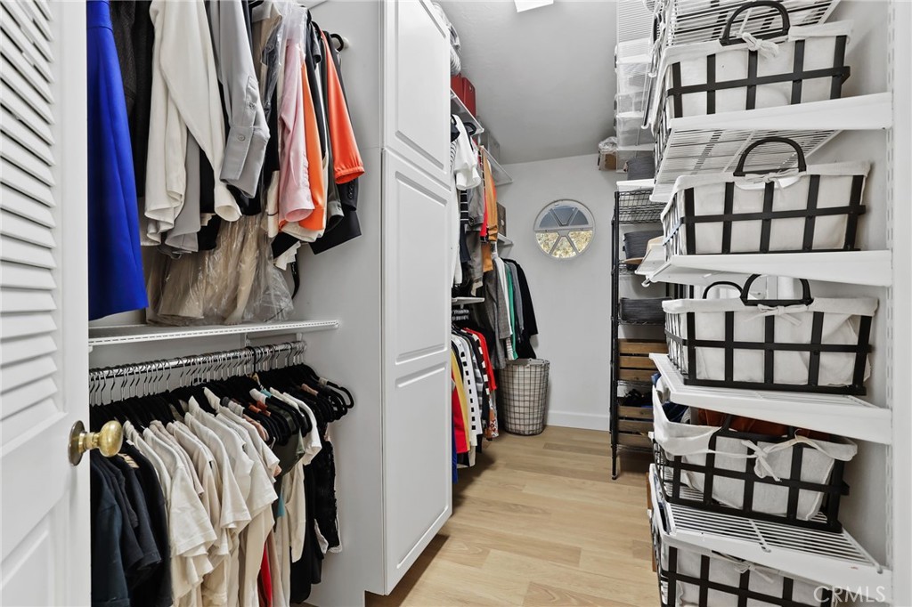 28001 Paseo Barranca