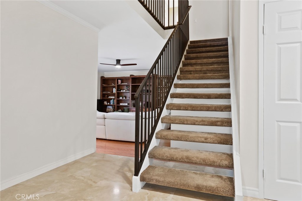 28001 Paseo Barranca