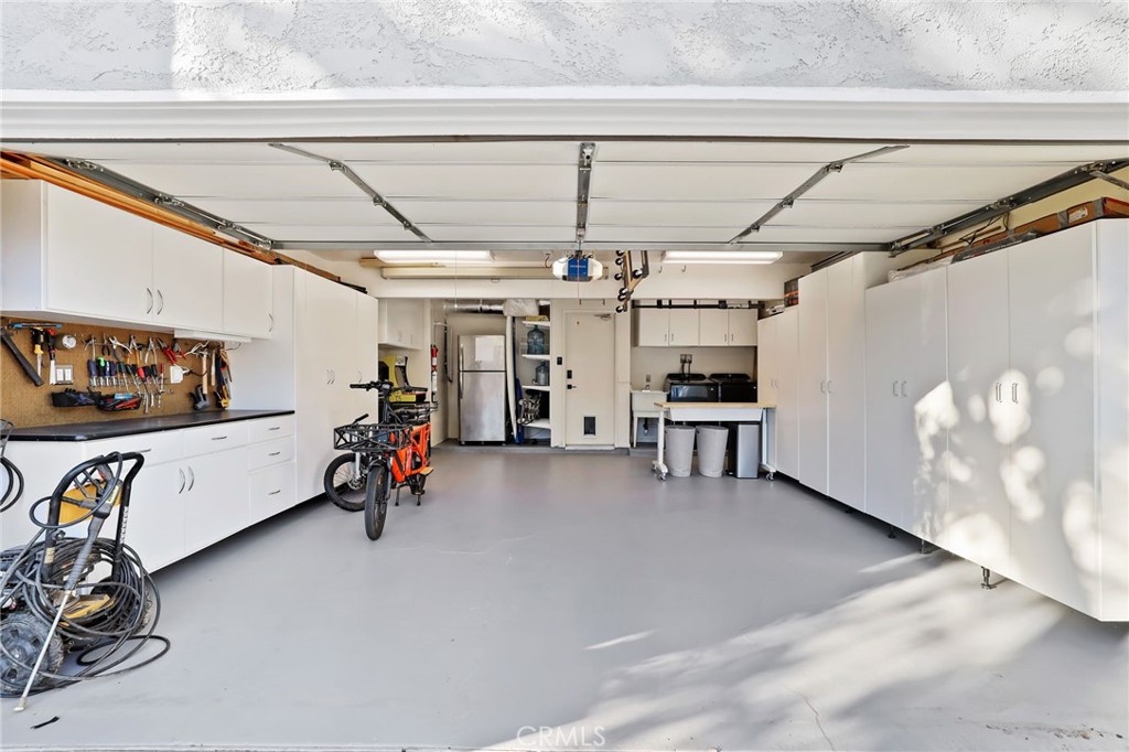 28001 Paseo Barranca