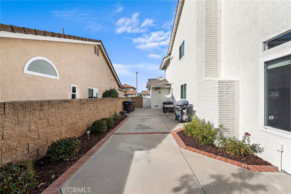 20812 PORTER RANCH Road