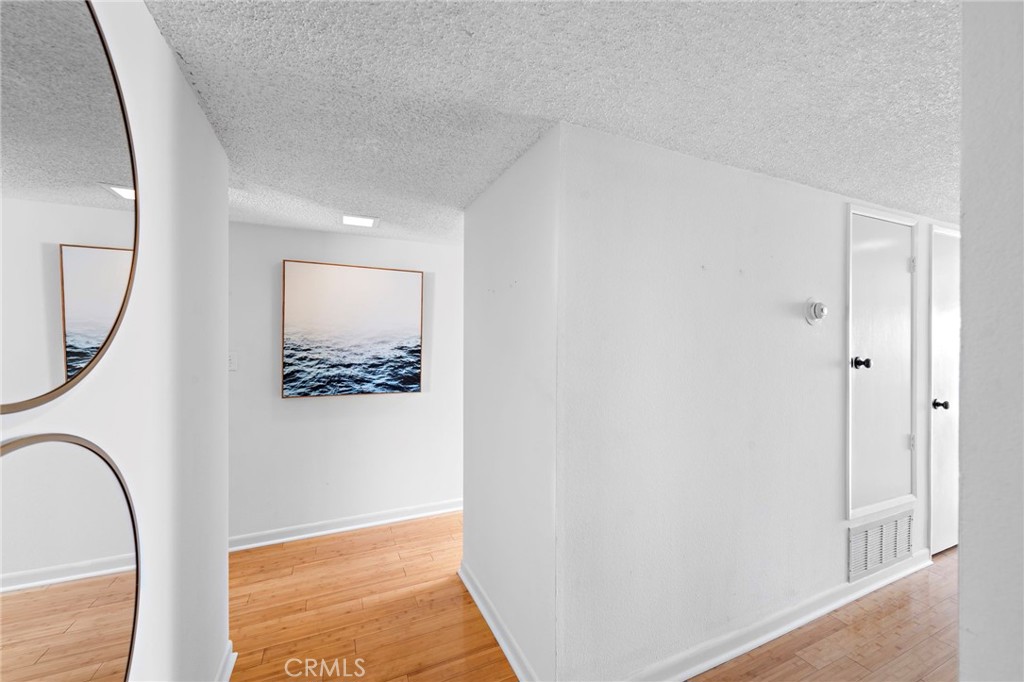 259 Avenida Lobeiro 10