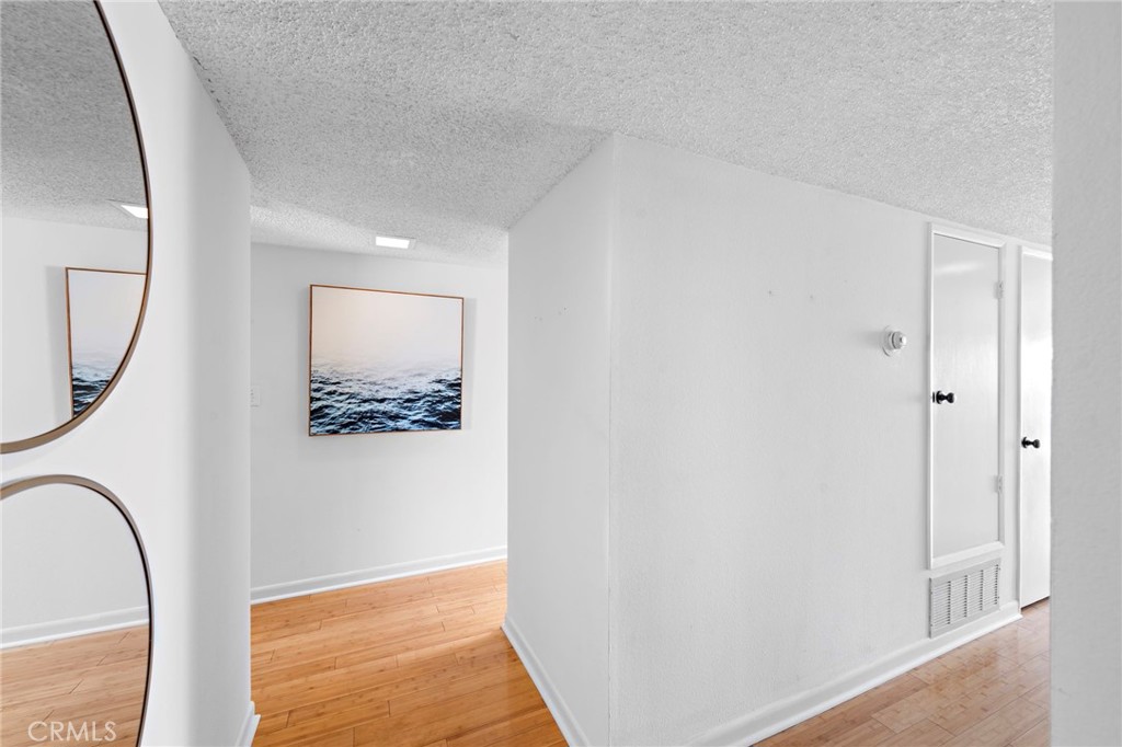 259 Avenida Lobeiro 10