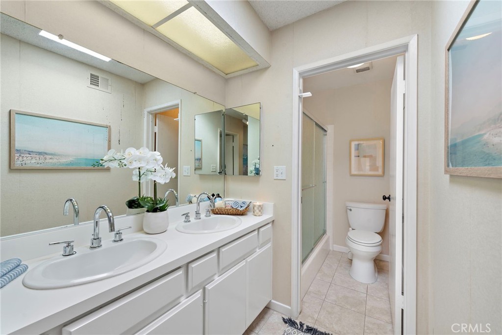 259 Avenida Lobeiro 10