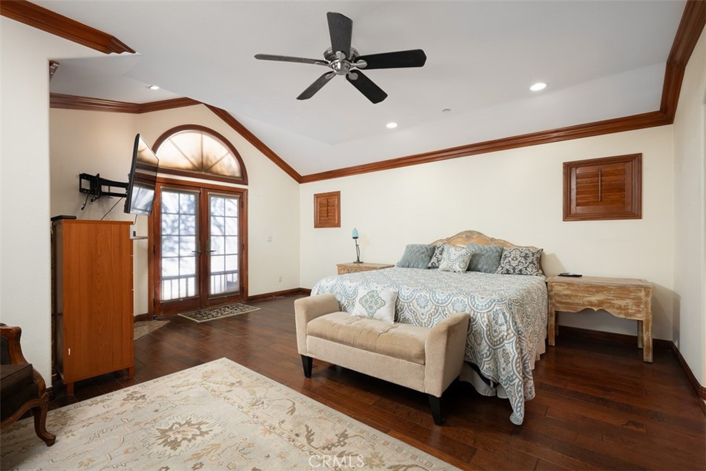 610 N Tremont Street