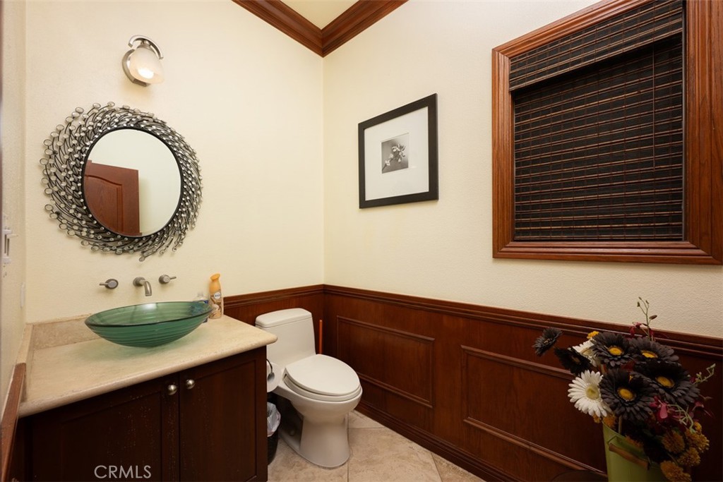 610 N Tremont Street