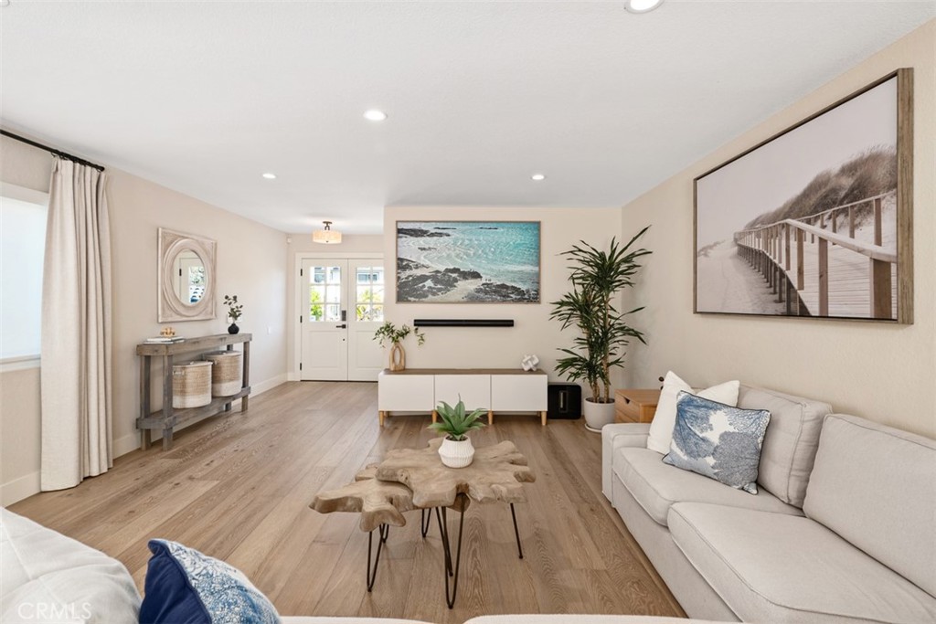 34361 Camino El Molino