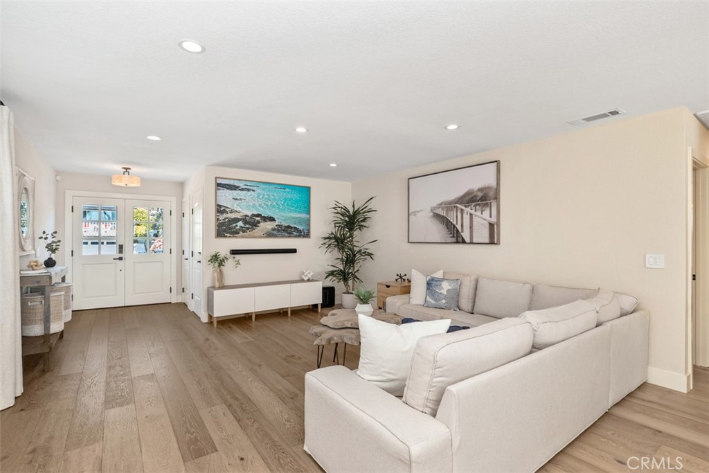 34361 Camino El Molino