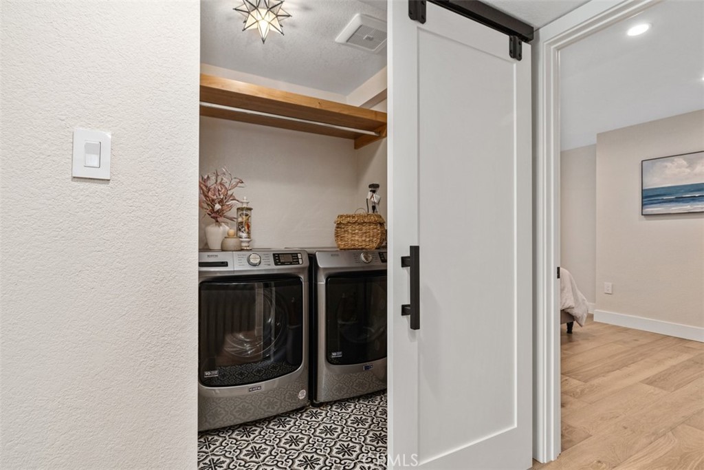 34361 Camino El Molino