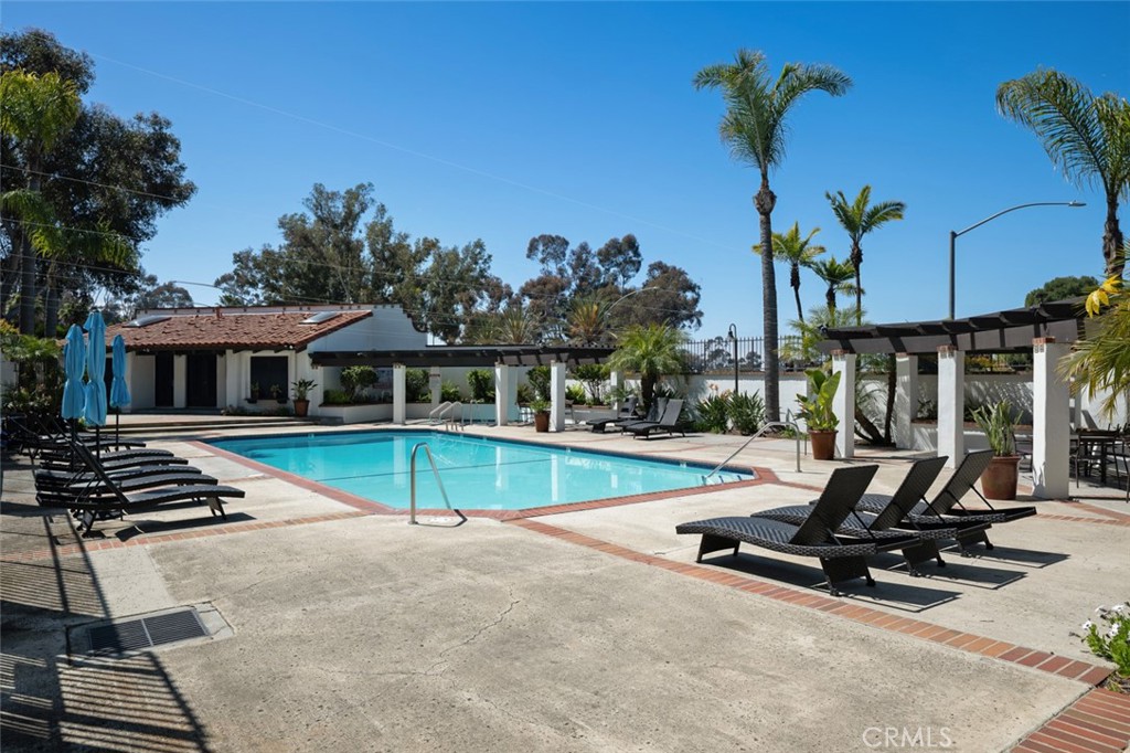 34101 Via California 35