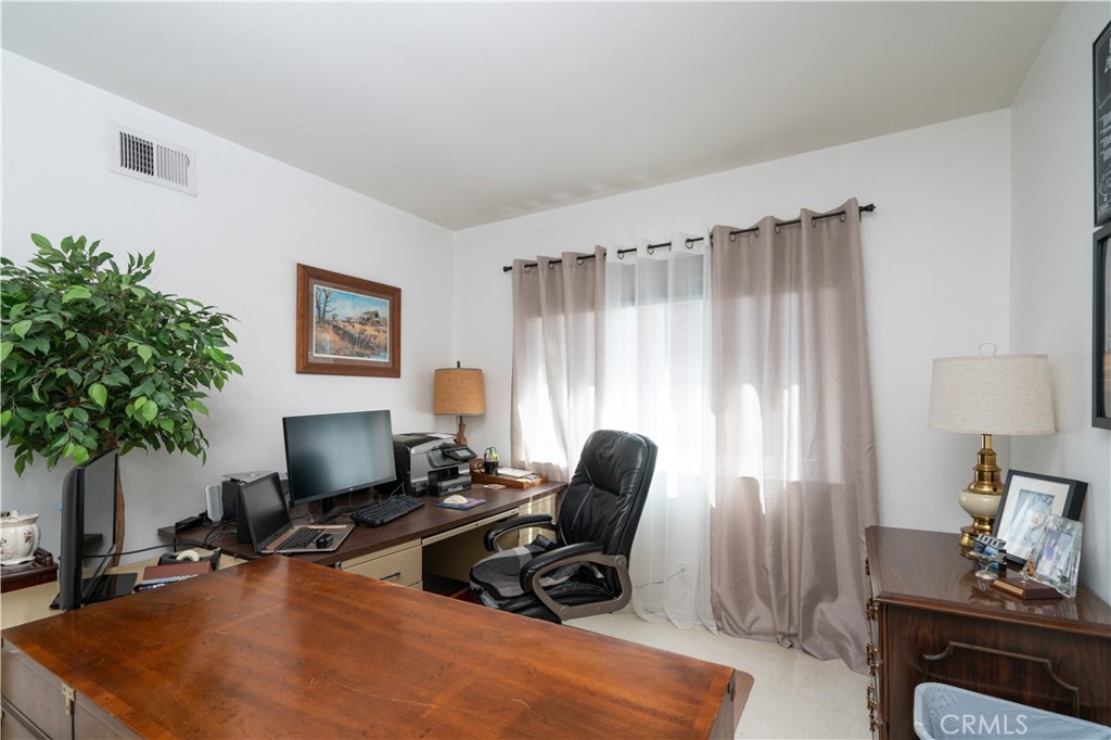 25562 Eastwind Drive