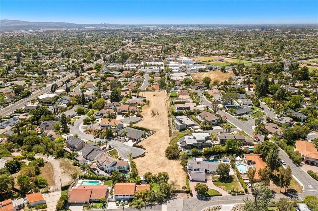 13131 Lemon Leaf Lane