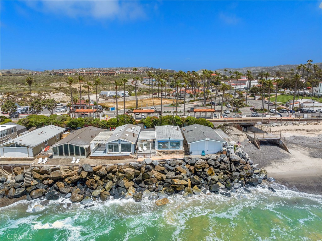 1880 N El Camino Real 2