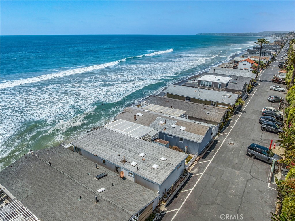 1880 N El Camino Real 2